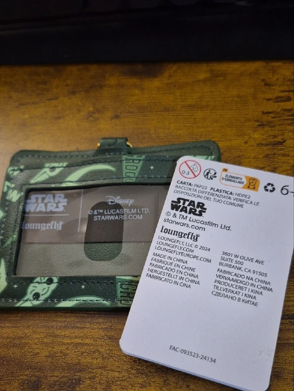 Loungefly Grogu Green Cardholder Luggage Tag - This Is The Way